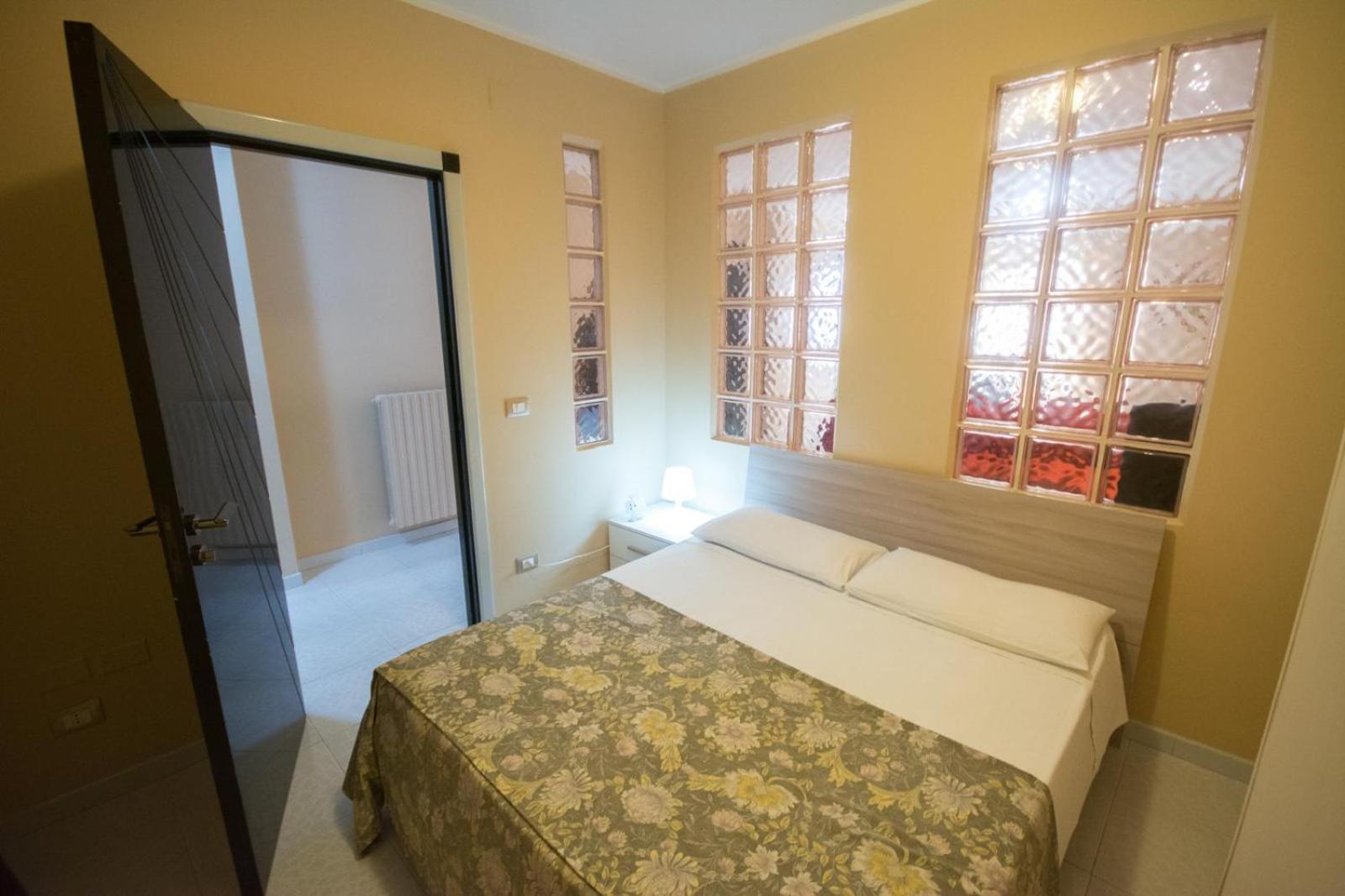 Al Vecchio Fontanile Bed & Breakfast Лезина Екстериор снимка