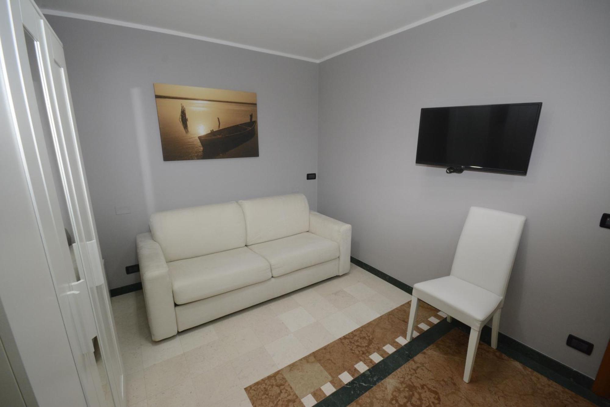 Al Vecchio Fontanile Bed & Breakfast Лезина Екстериор снимка