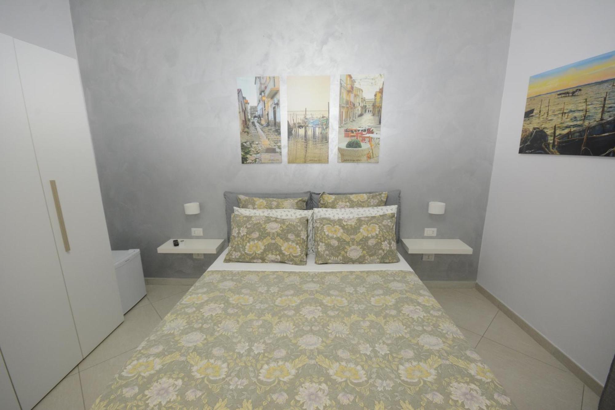 Al Vecchio Fontanile Bed & Breakfast Лезина Екстериор снимка