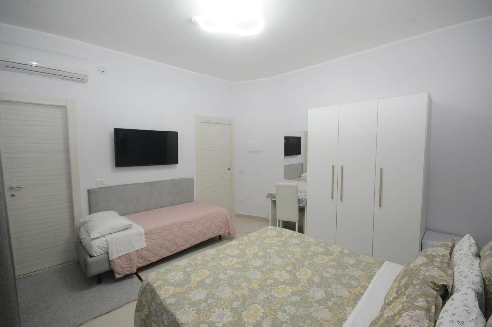 Al Vecchio Fontanile Bed & Breakfast Лезина Екстериор снимка