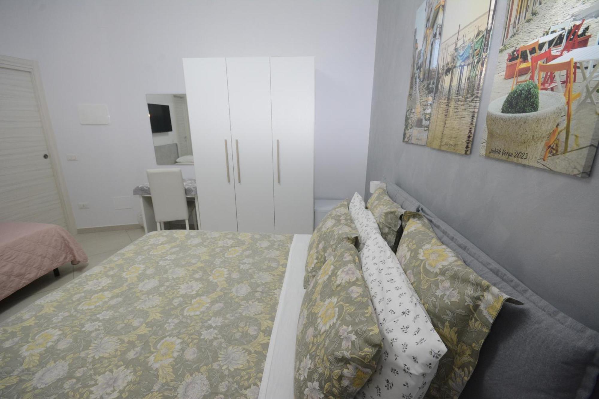 Al Vecchio Fontanile Bed & Breakfast Лезина Екстериор снимка