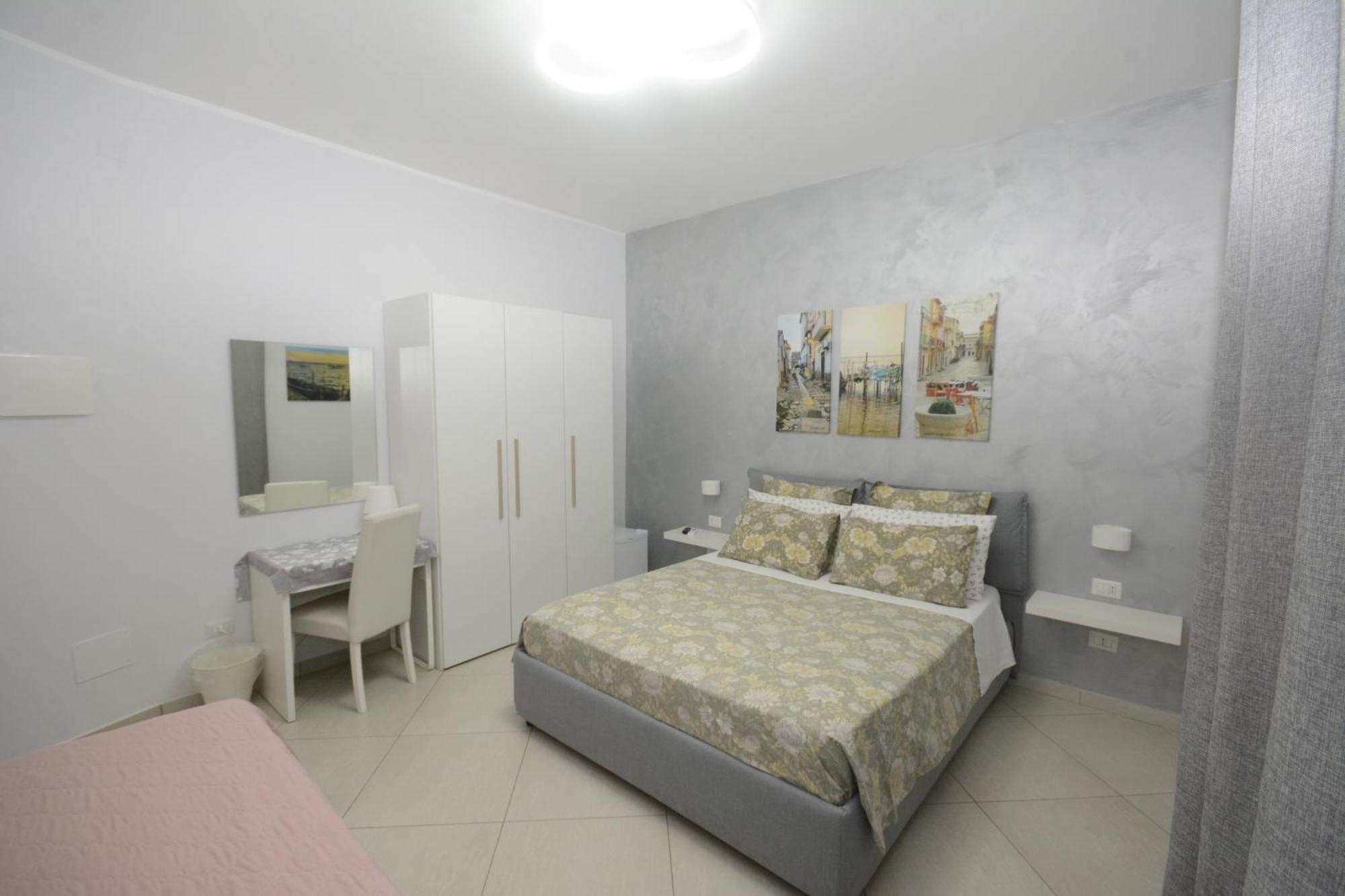 Al Vecchio Fontanile Bed & Breakfast Лезина Екстериор снимка
