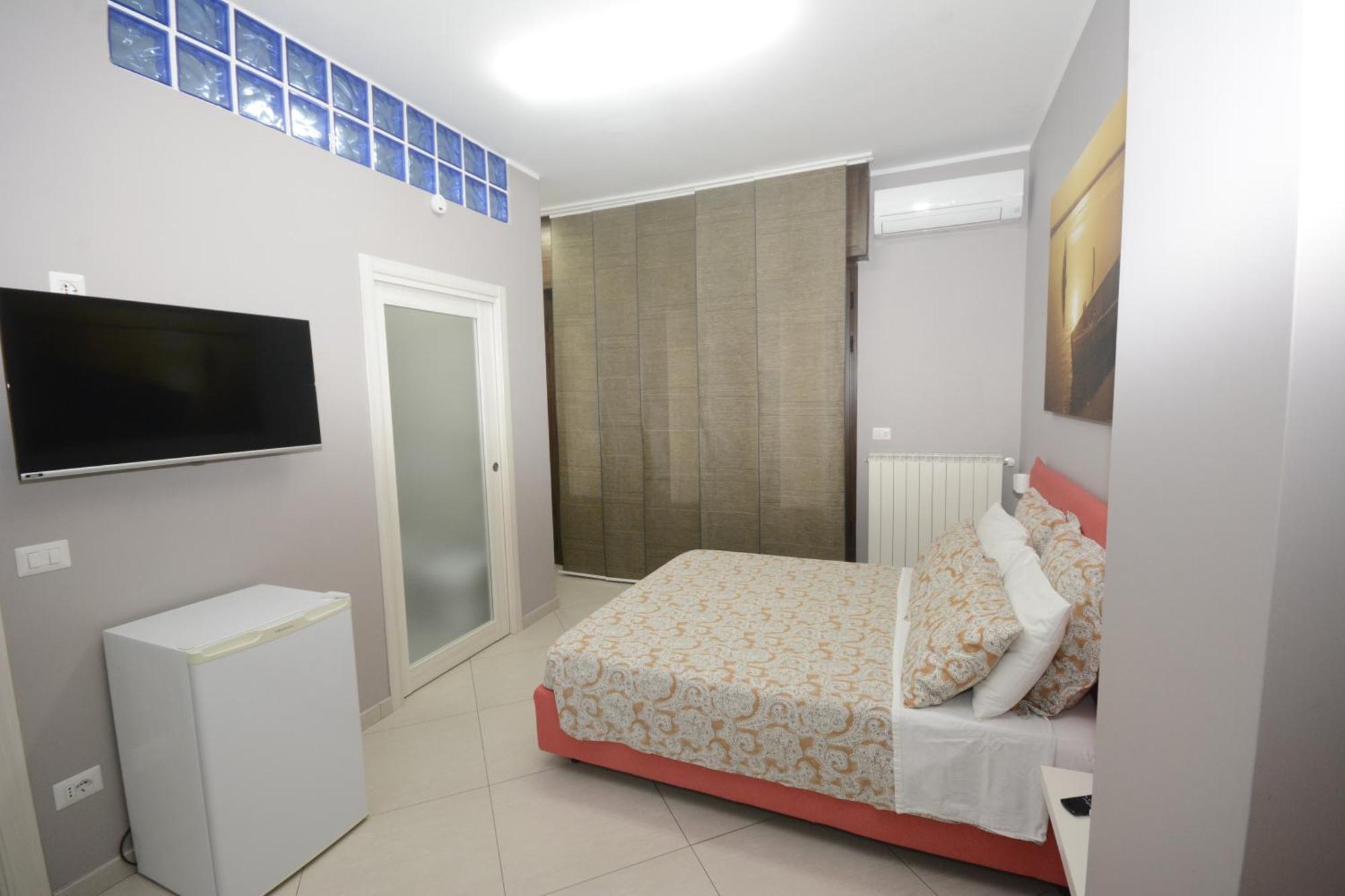 Al Vecchio Fontanile Bed & Breakfast Лезина Екстериор снимка