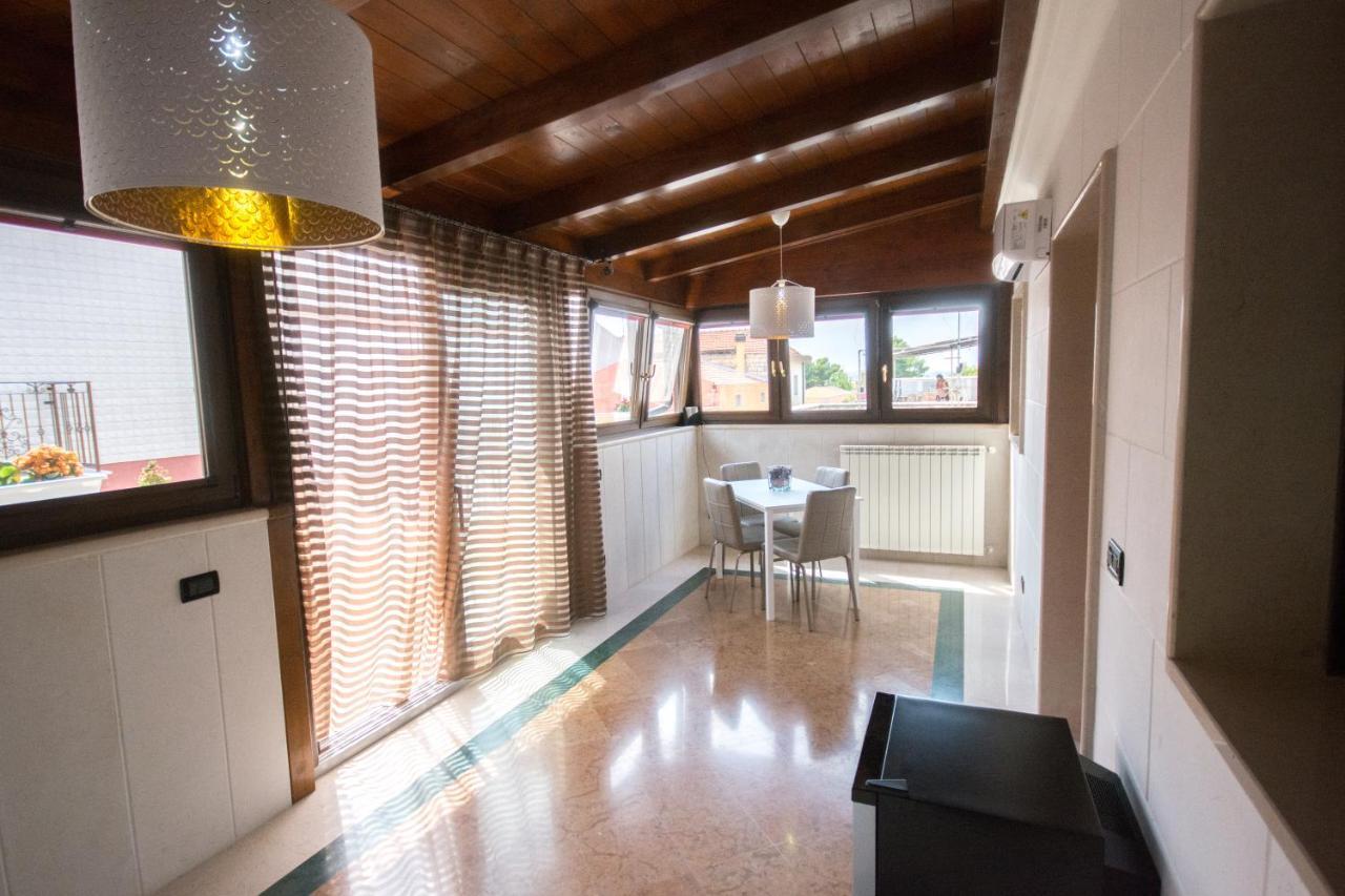 Al Vecchio Fontanile Bed & Breakfast Лезина Екстериор снимка